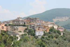 A Montefranco il sindaco Taccalozzi su ambiente: “Abbandono nella rete fognaria di olii e scarti da cucina è un reato” 