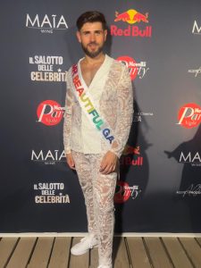 ANTONIO ESPOSITOPremiato al party di Novella 2000 a Venezia Mr Beautiful gay man