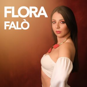 FLORA FalòUna canzone che parla della spensieratezza dell’estate
(ON THE SET)
In radio