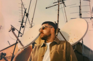 Suoni Controvento 2026, con I Cani e Coez ancora grandi concerti alla Rocca Maggiore di Assisi per i dieci anni del festival.