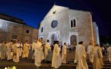PROCESSIONE DEL CORPUS DOMINI   Mons. Soddu: “L’ Eucaristia è il punto di riferimento e la base per lo sviluppo e la rinascita di ogni comunità, quindi della nostra città, della nostra società e del nostro territorio”.